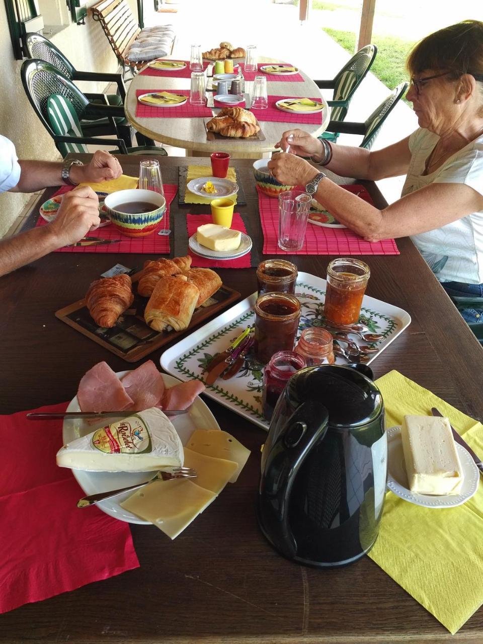 La Mancine Laulan Bed & Breakfast Jau-Dignac-et-Loirac Eksteriør bilde