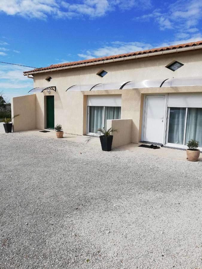La Mancine Laulan Bed & Breakfast Jau-Dignac-et-Loirac Eksteriør bilde
